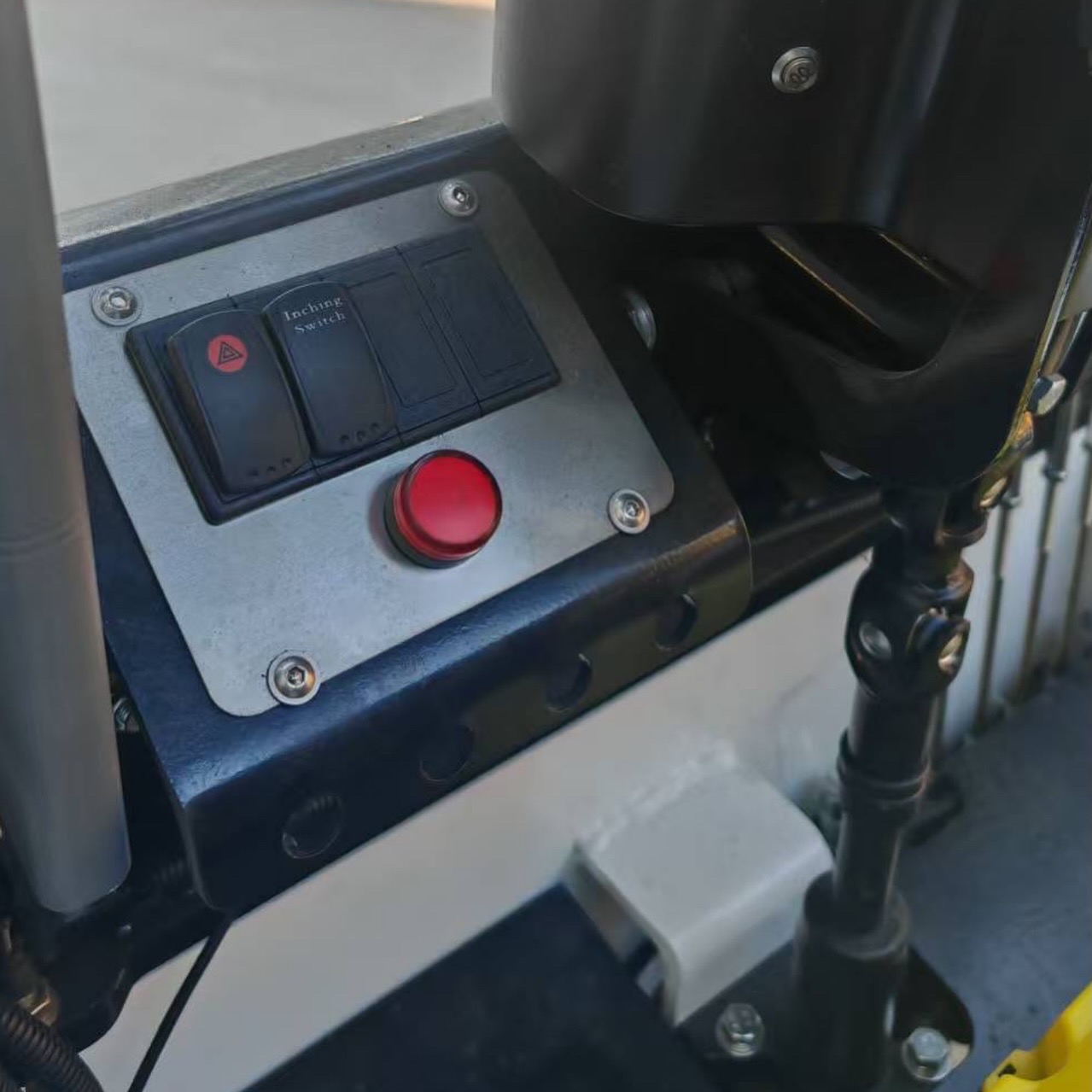 Open Cab 3.5 T 4X4 on demand - Image 6